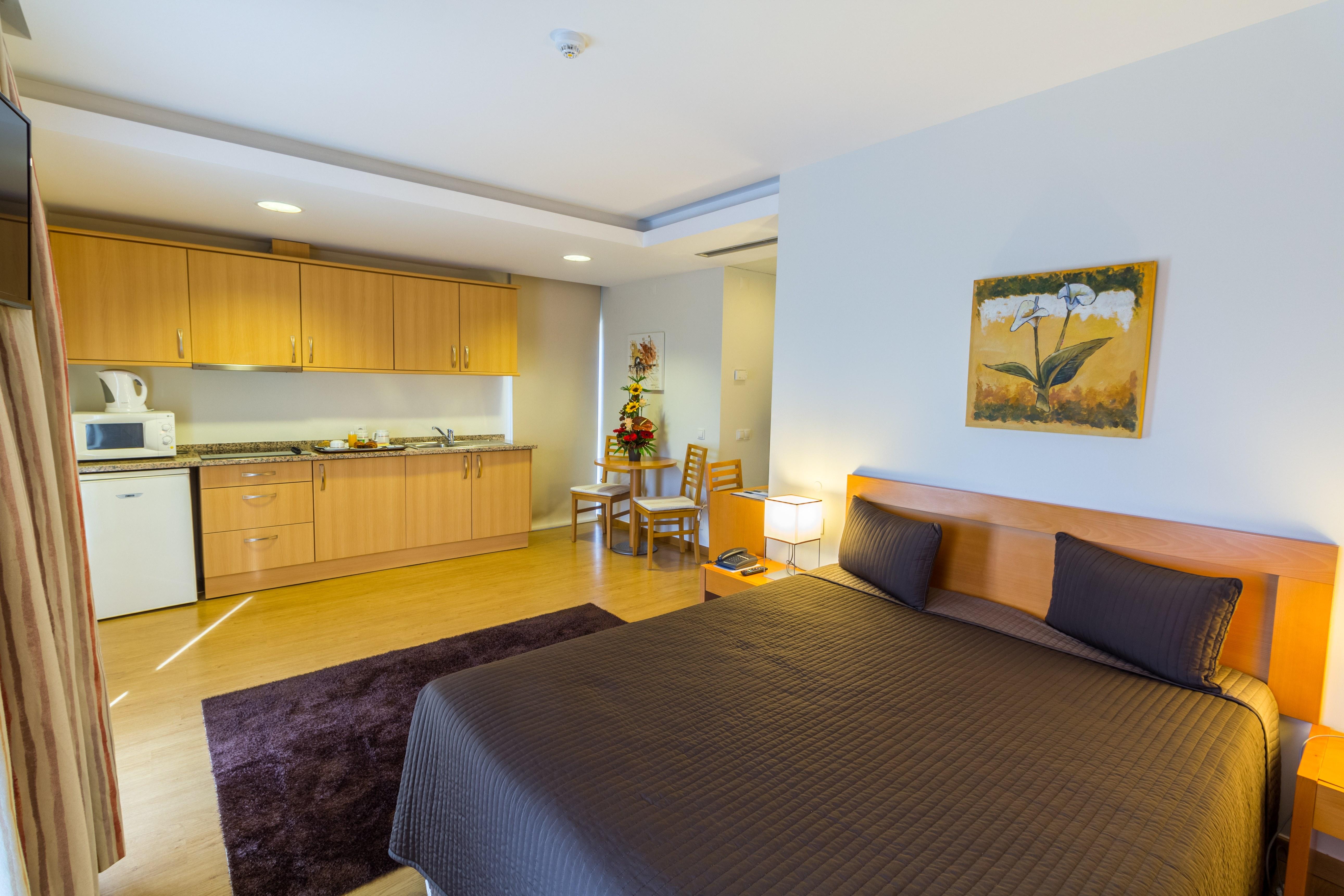 Eurosol Residence Hotel Apartamento Лейрія Екстер'єр фото